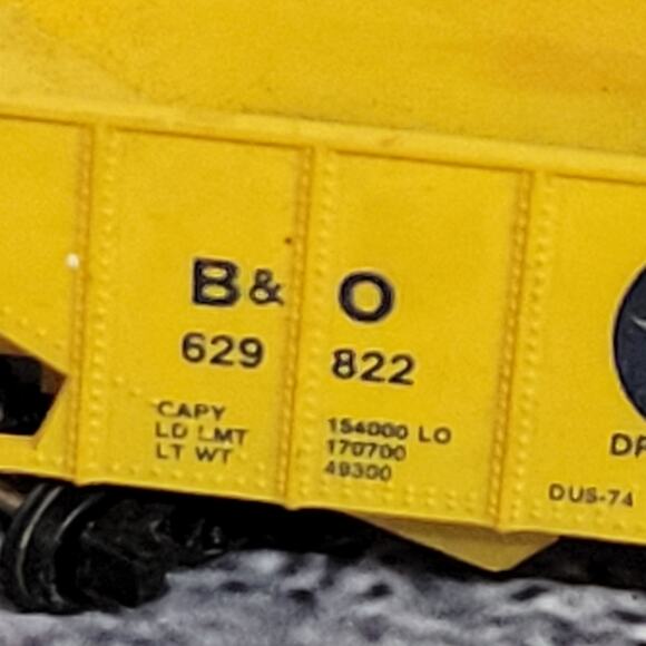 Vintage tyco H.O scale 2pcs B.O chessie systems and swift livestock express car - Picture 8 of 8